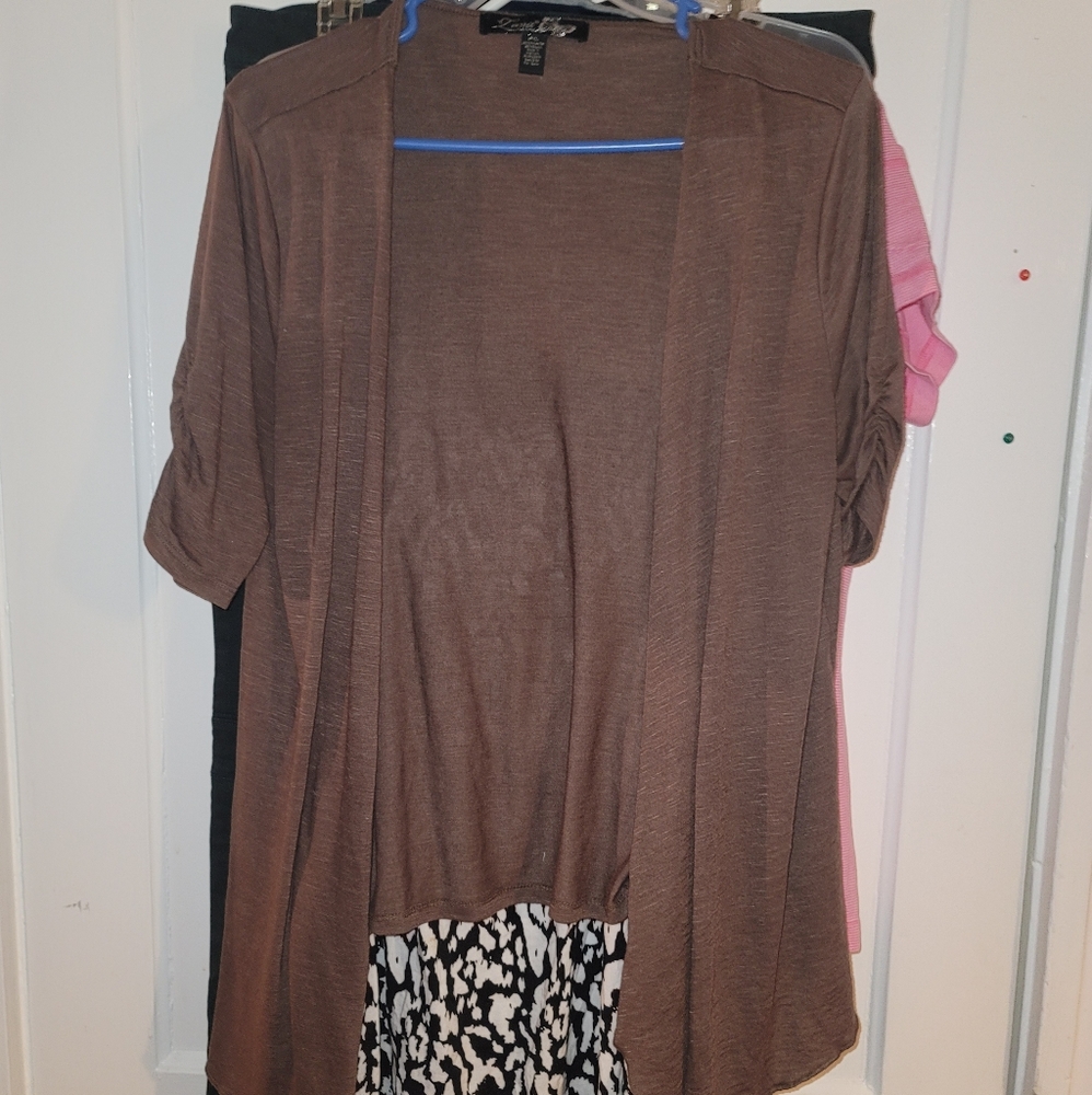 Lena 🧈 petite brown 1/4 sleeve cardigan